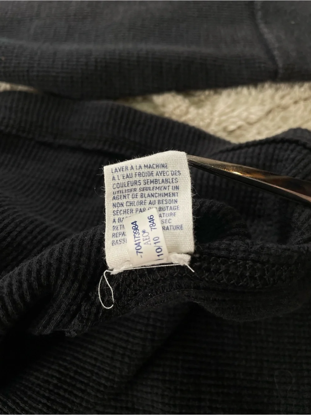 American Eagle Outfitters Men’s Black Thermal Long-Sleeve Sweater Sz Large